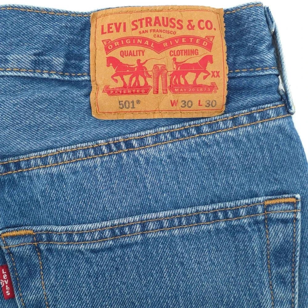 Levi's Mens Jeans 501 Original Fit 30x30 Blue Medium Wash Denim Classic Straight